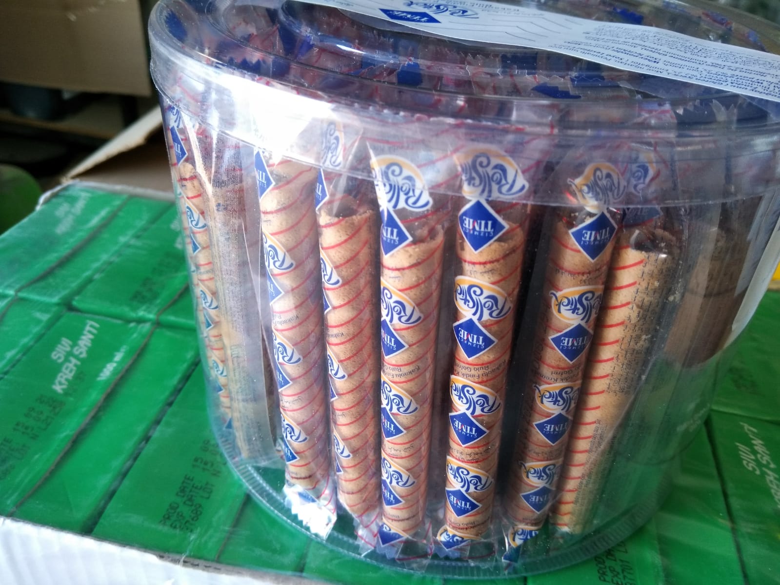 ROLSTİCK RULOKAT 6gr*108adet KOLİ 8pk